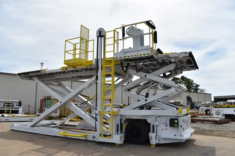 RCL C-30Li™ Loader